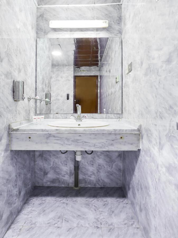 Oyo 339 Vienna Hotel Dubai Eksteriør billede